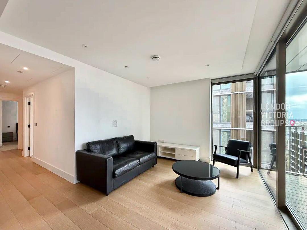 2 bed property in Salisbury House, 5 Palmer Road, London